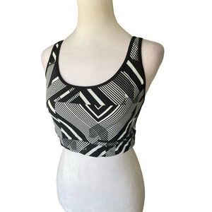 Victoria’s Secret VSX The Player Sports Bra Black and White Size Large